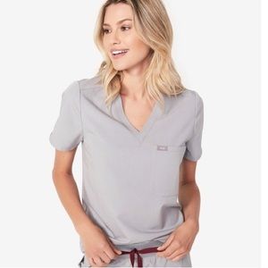 Figs Catarina™ One-Pocket Scrub Top